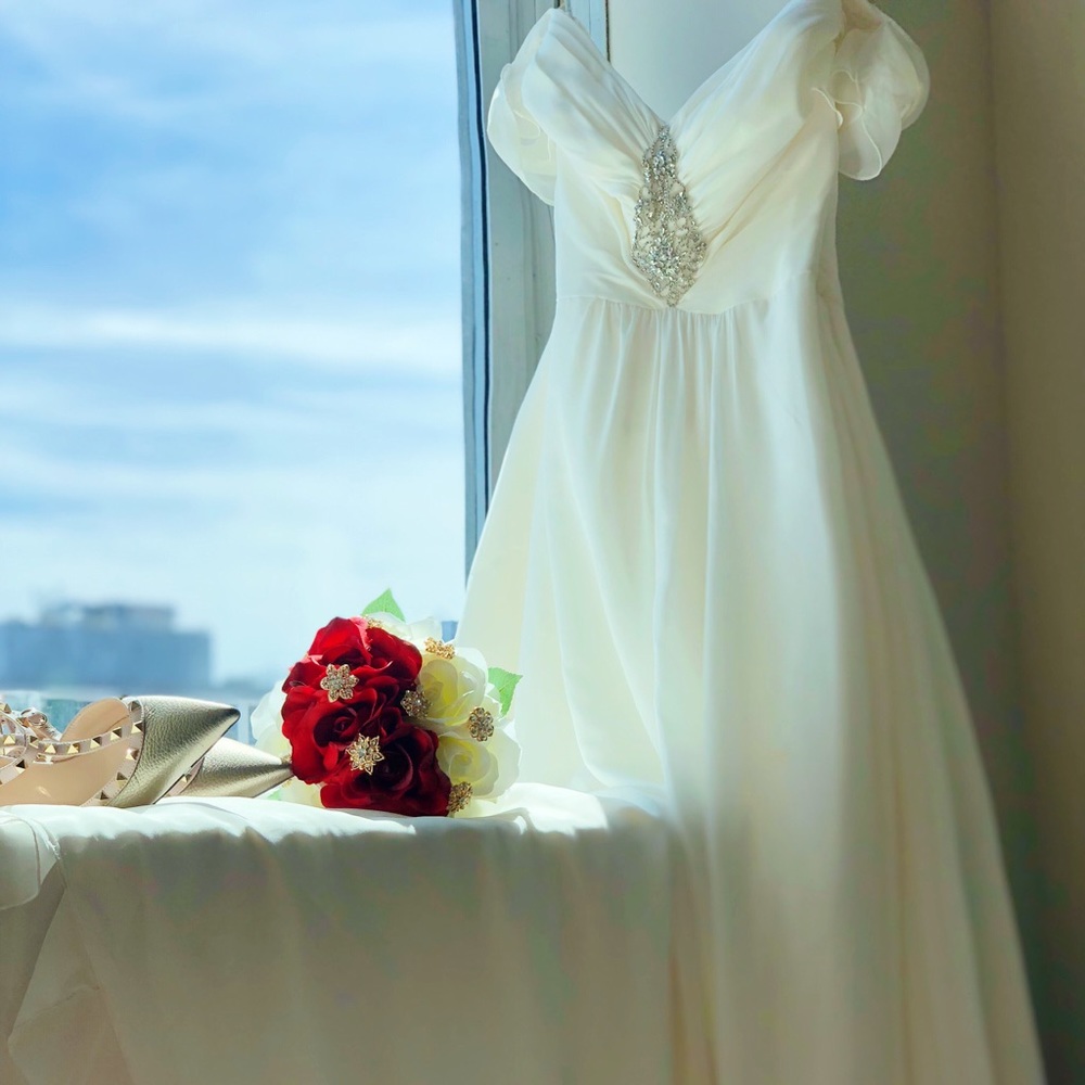 Jenny Packham wedding / bridal gown